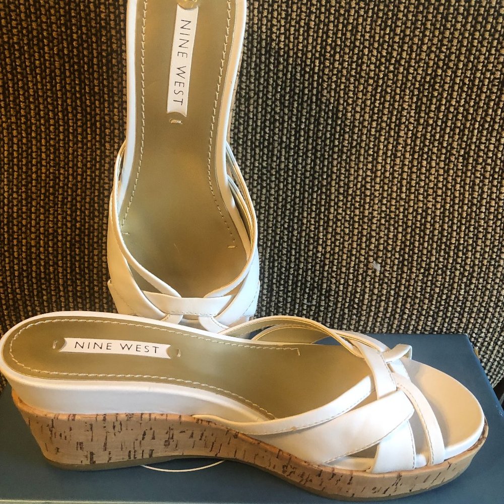 NINE WEST White summer Wedge heel sandals size 7 Brand new in box